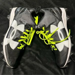Under Armour Mens Football Cleats, US11